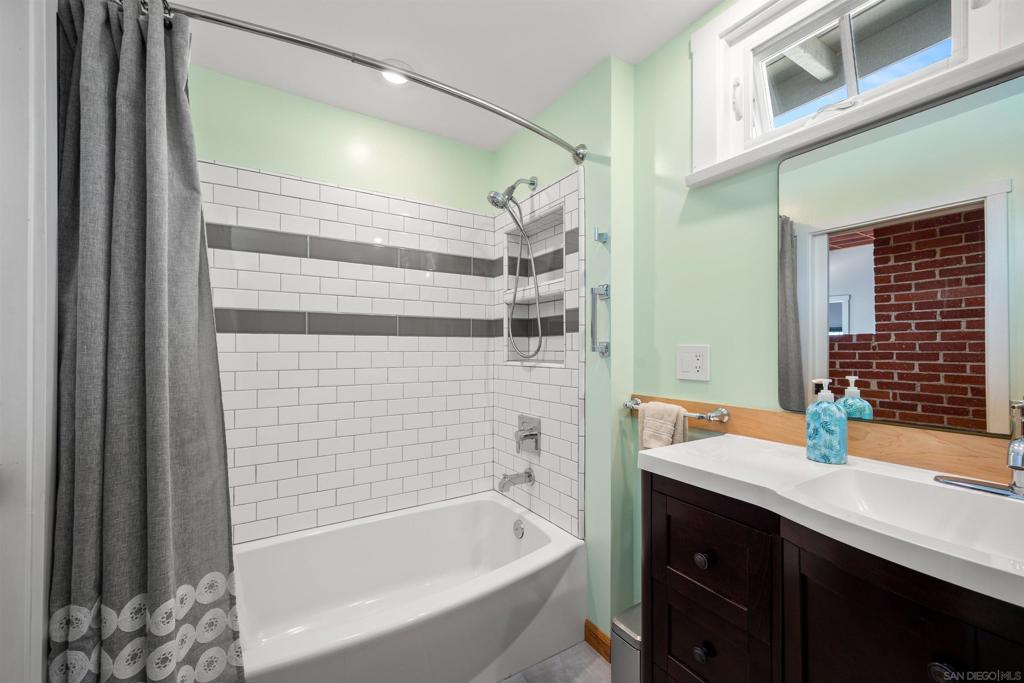 1971 Ebers Street Property Photo 22