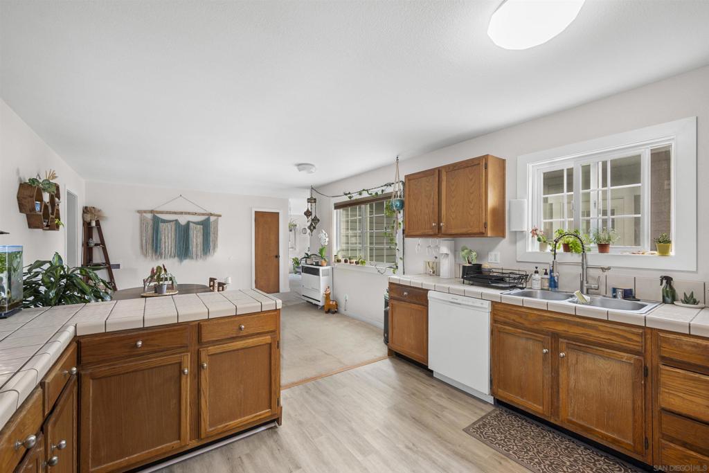1971 Ebers Street Property Photo 48