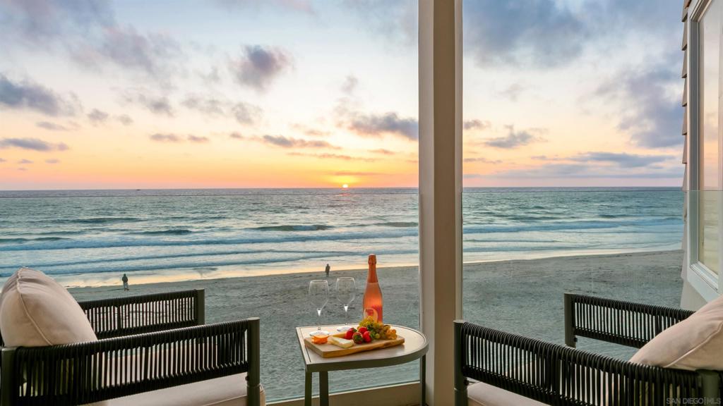 3285 Ocean Front Walk 3 Property Photo 1