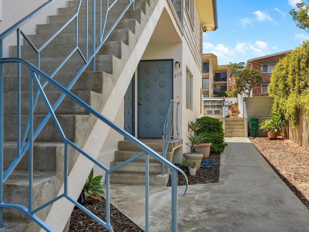 375 Rosecrans St Property Photo 4