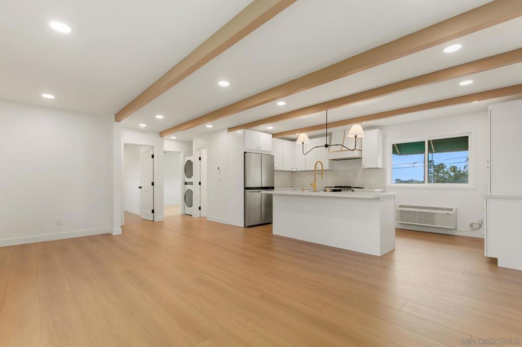 210 A Street 9 Property Photo 11