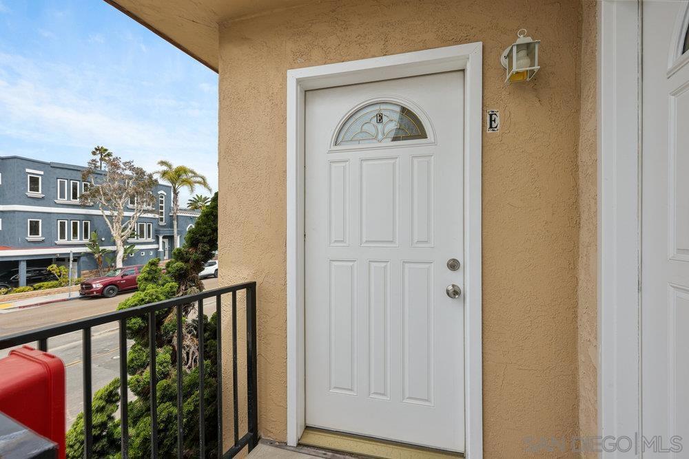 2931 Mission Blvd Property Photo 5