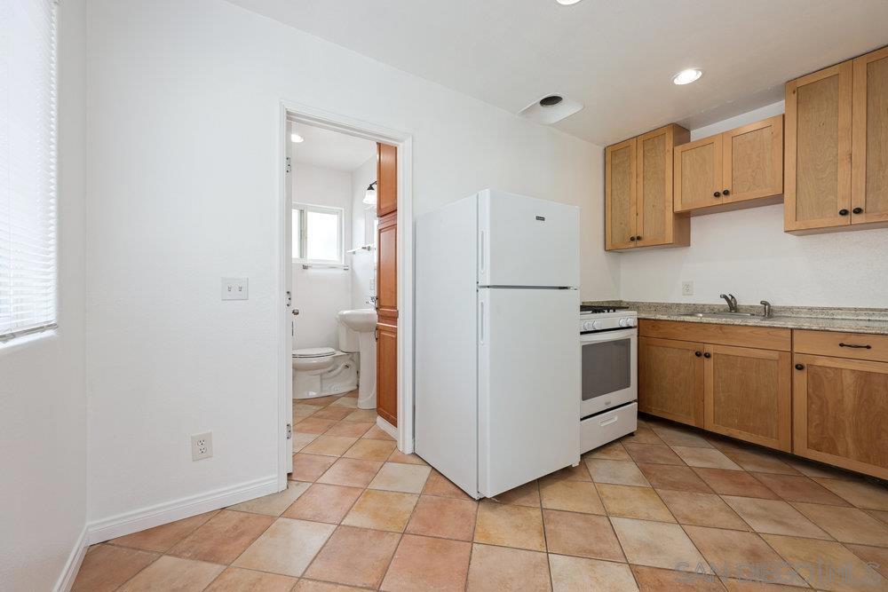 2931 Mission Blvd Property Photo 7