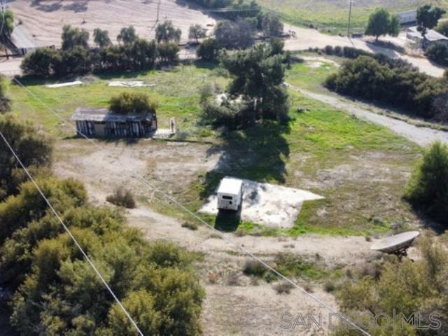 27640 Smith Rd Property Photo 1