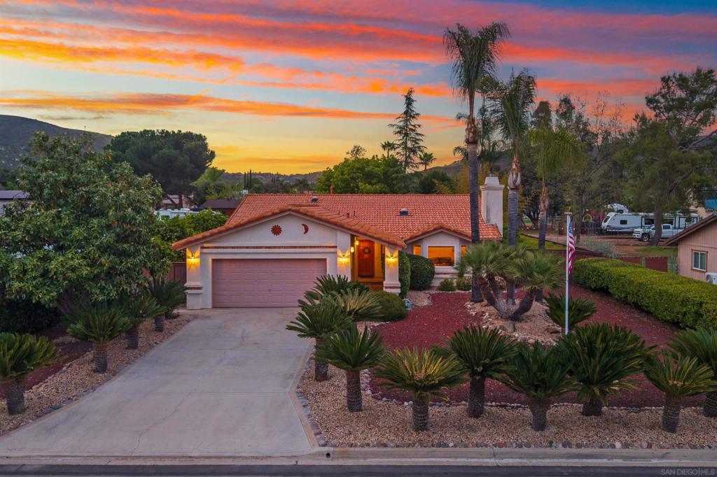23540 Oriente Way Property Photo 1