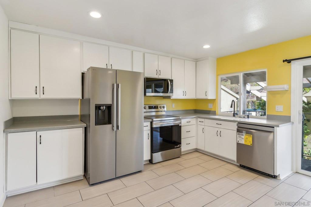 7700 Parkway Dr 48 Property Photo 1