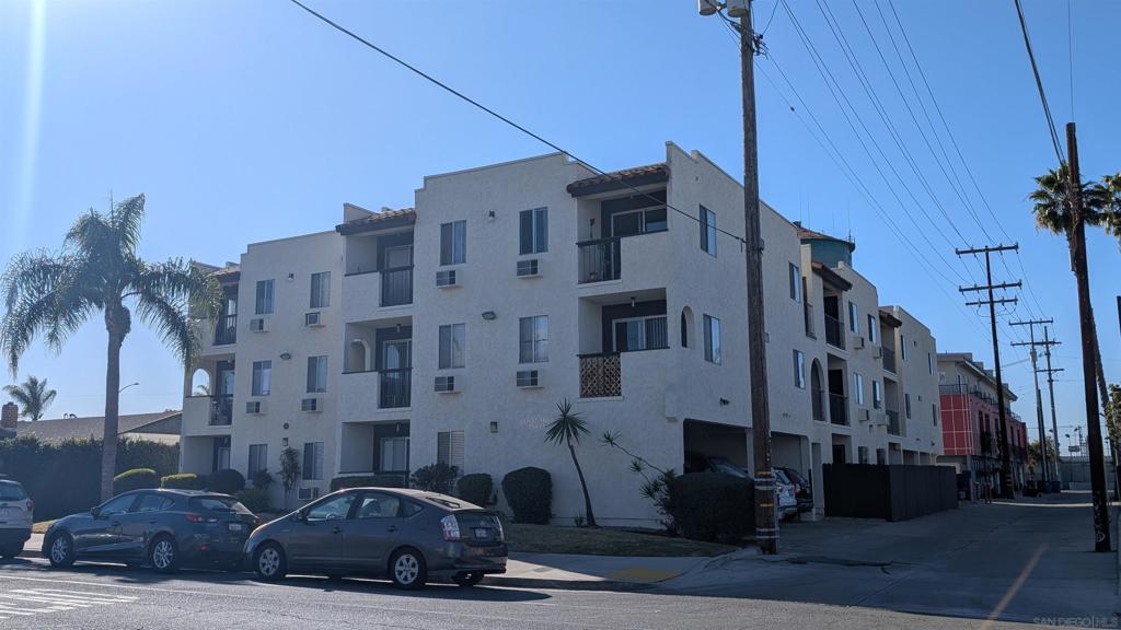 4226 Utah St Property Photo 2