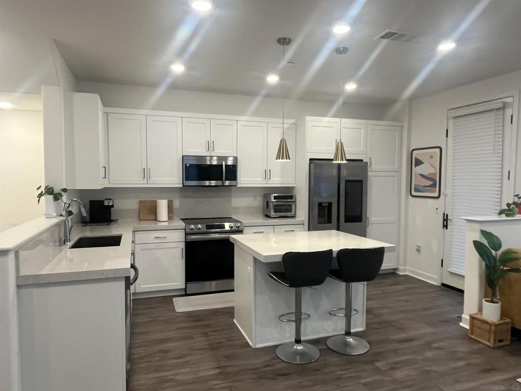 804 Makani St 2 Property Photo 1