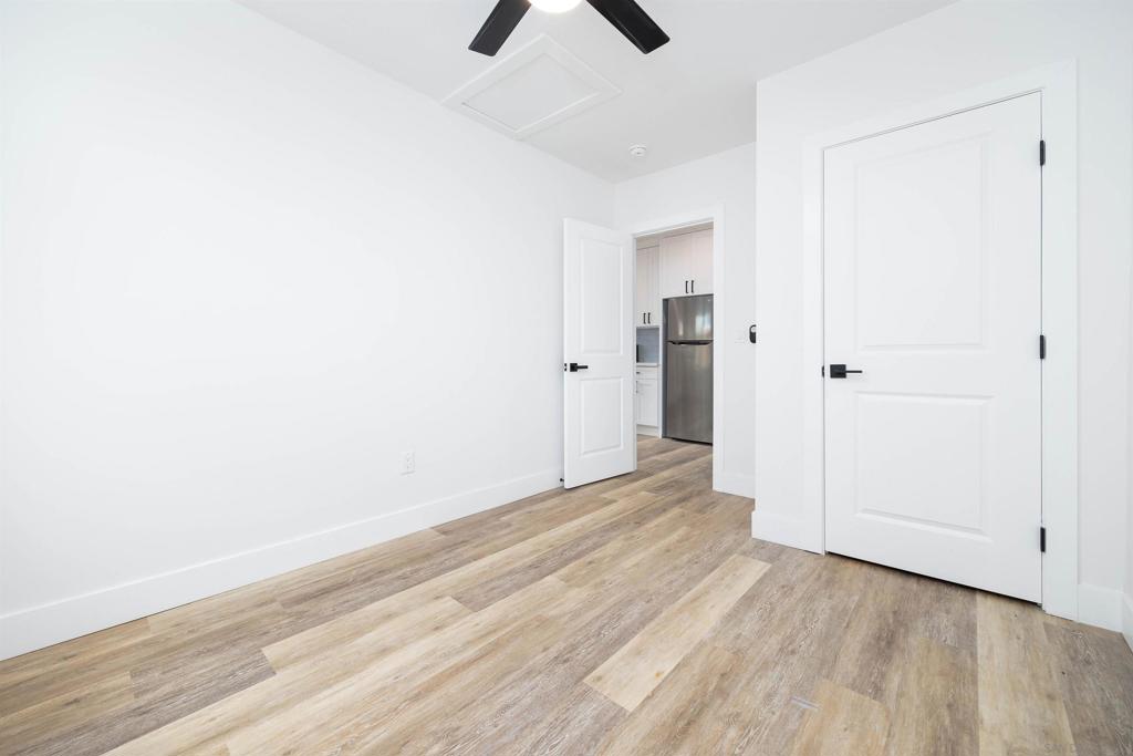 6744 N Elman Street Property Photo 45