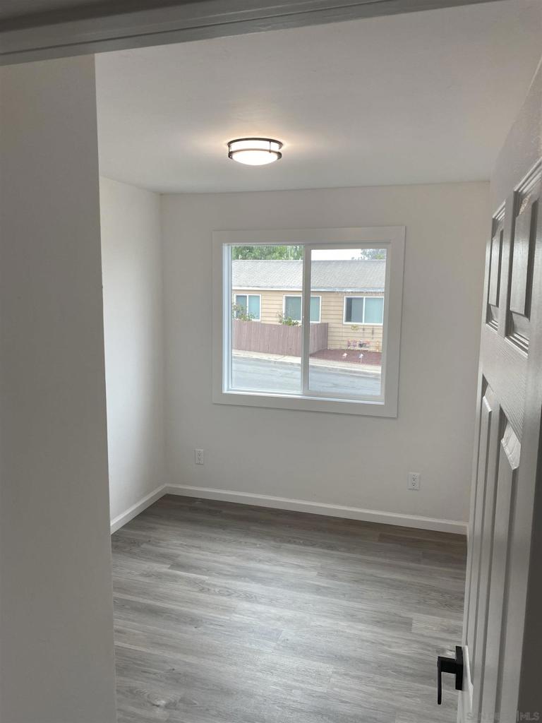 6744 N Elman Street Property Photo 54