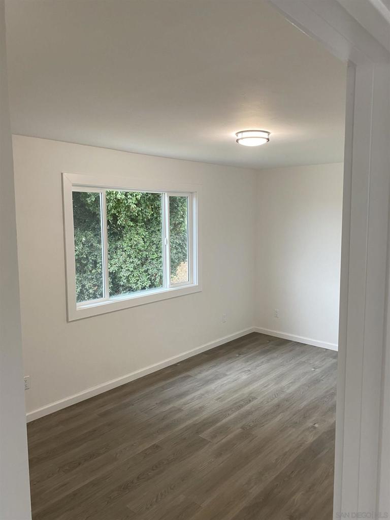 6744 N Elman Street Property Photo 56