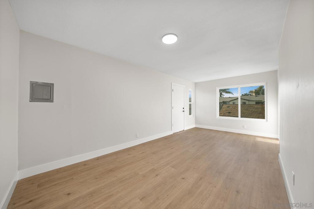 4022 42nd St Property Photo 17