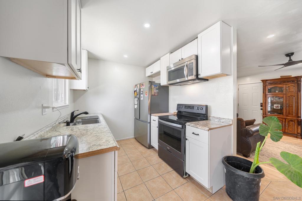 18071 Sycamore St Property Photo 7