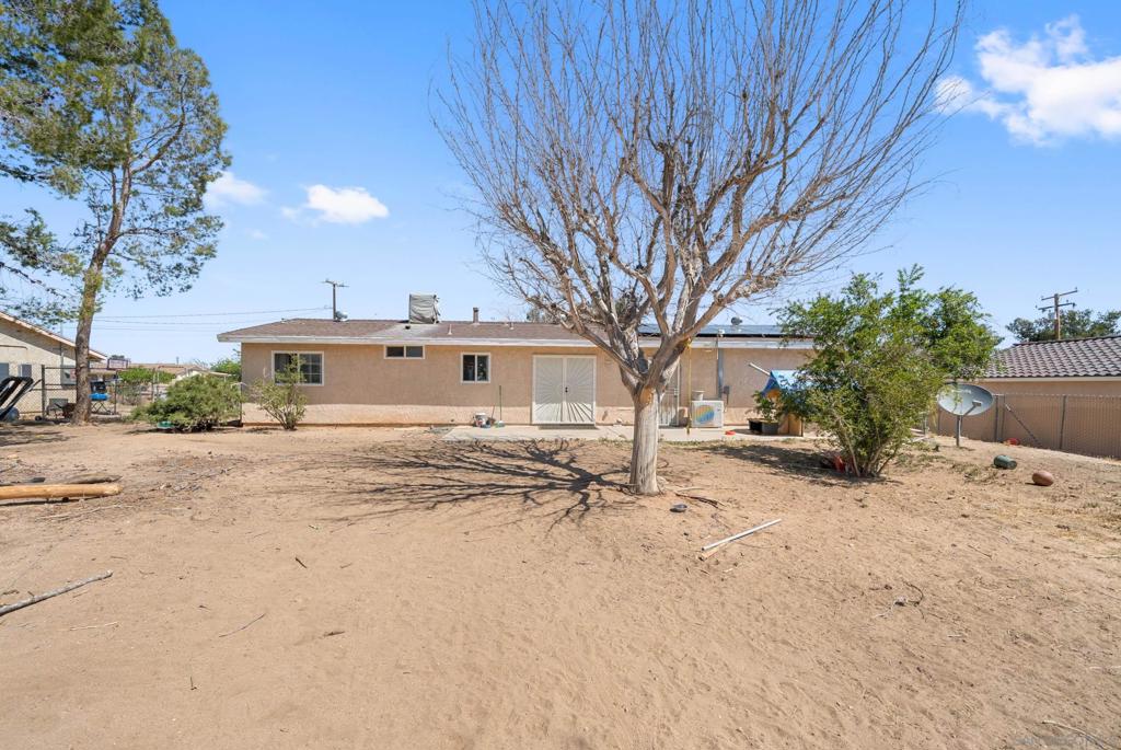 18071 Sycamore St Property Photo 11