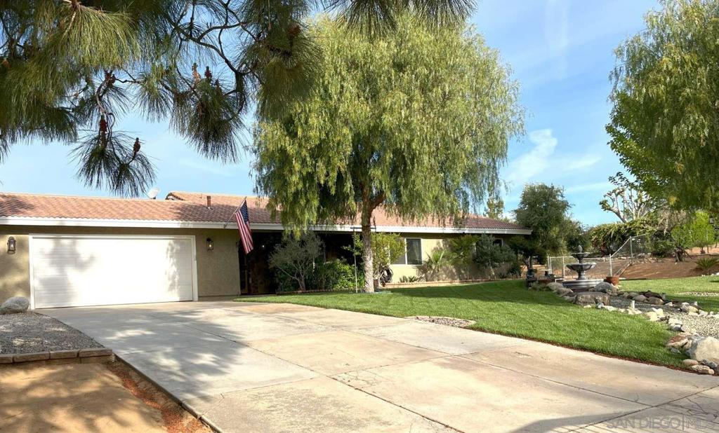 32855 Dorama Ave Property Photo