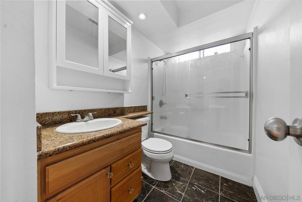 263 Dahlia Ave 8 Property Photo 25