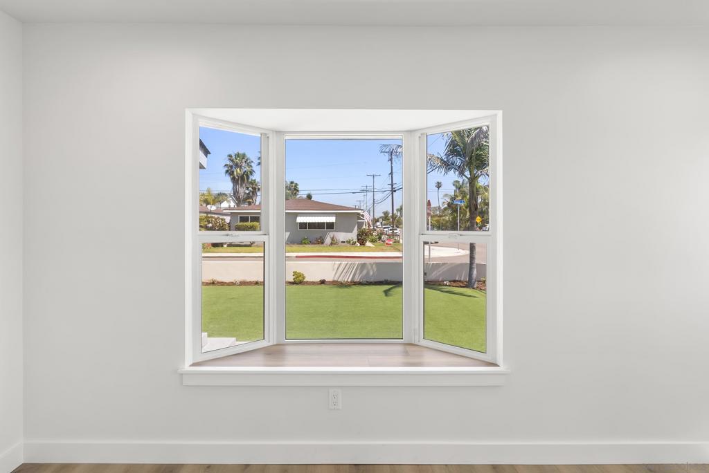 291 Ebony Avenue Property Photo 37