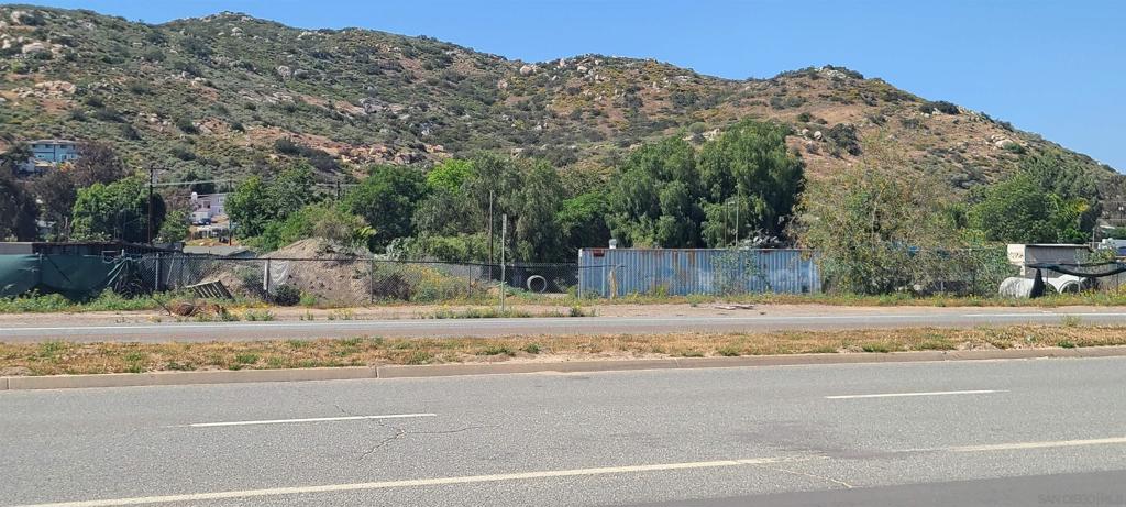 11457 El Nopal Property Photo 1