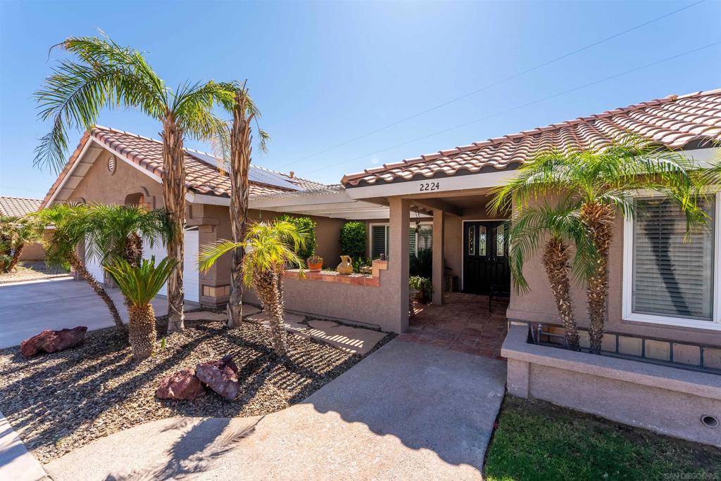 2224 Dekens Court Property Photo 1