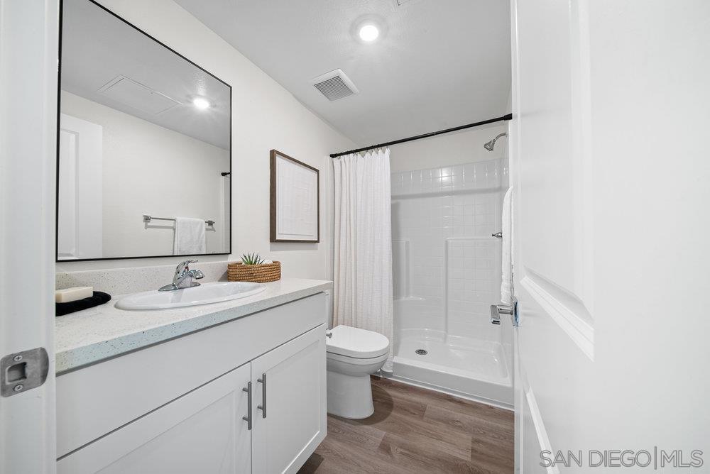 8180 Golden Ave Property Photo 31