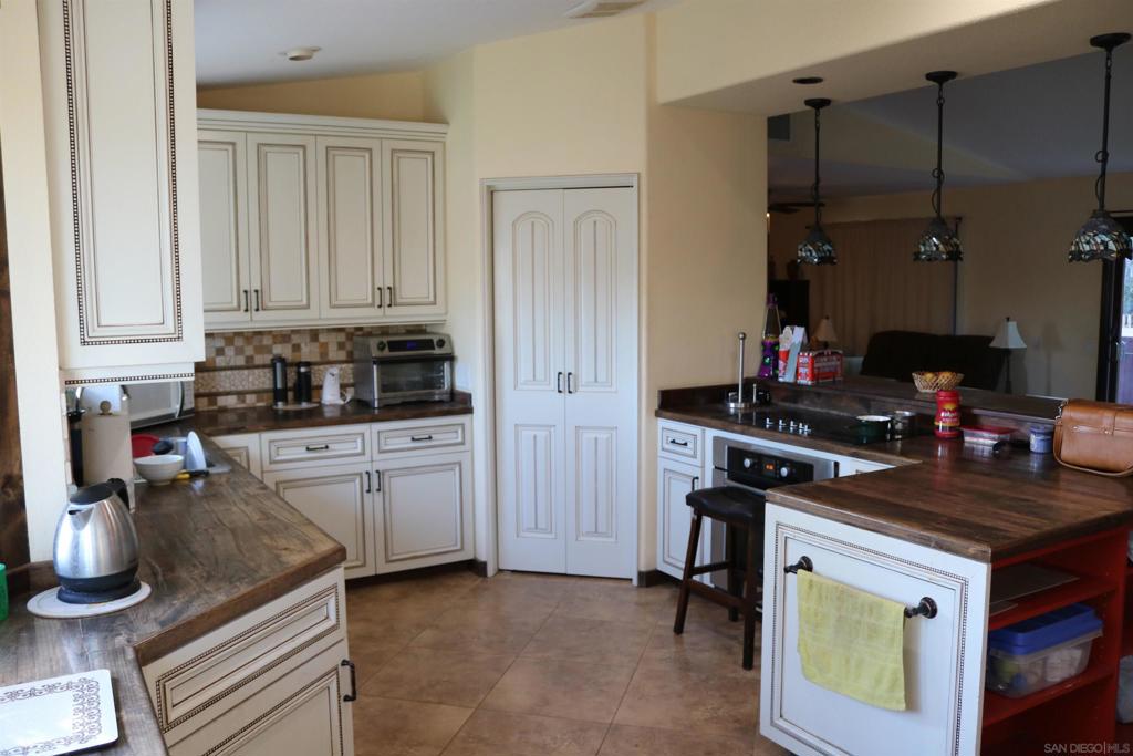 38083 De Luz Rd Property Photo 10