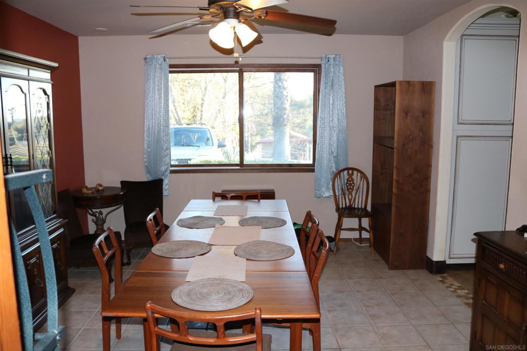 38083 De Luz Rd Property Photo 12