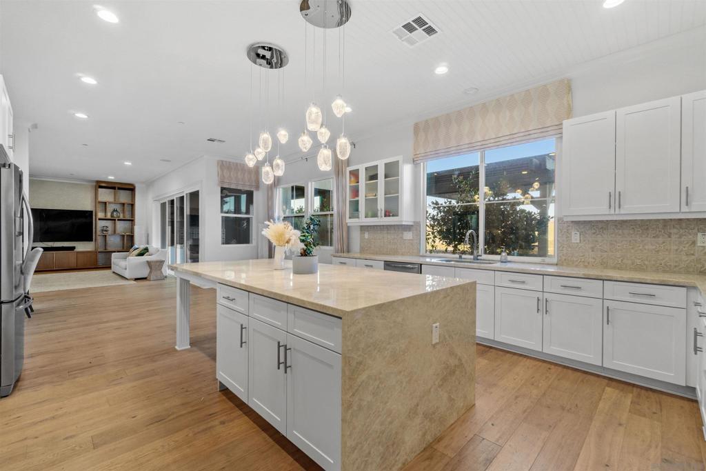 1841 Paterna Dr Property Photo 5