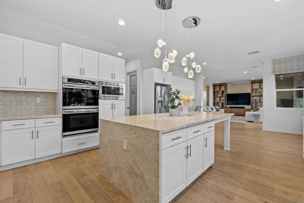 1841 Paterna Dr Property Photo 7