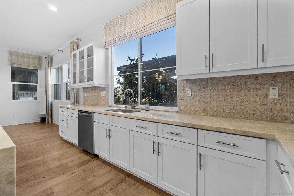 1841 Paterna Dr Property Photo 9