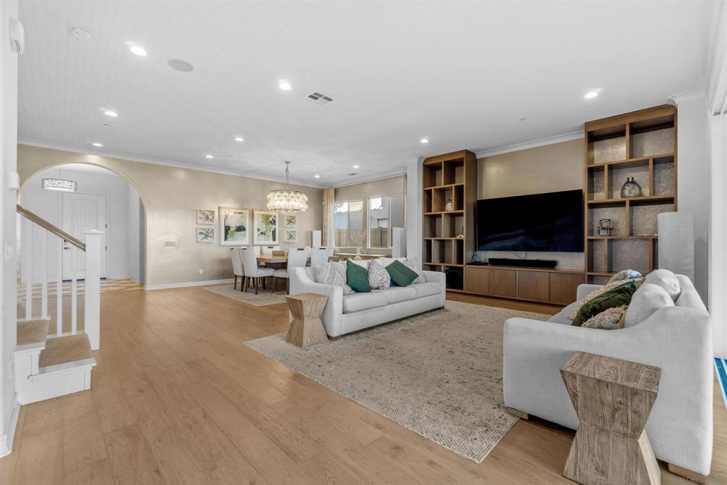 1841 Paterna Dr Property Photo 16