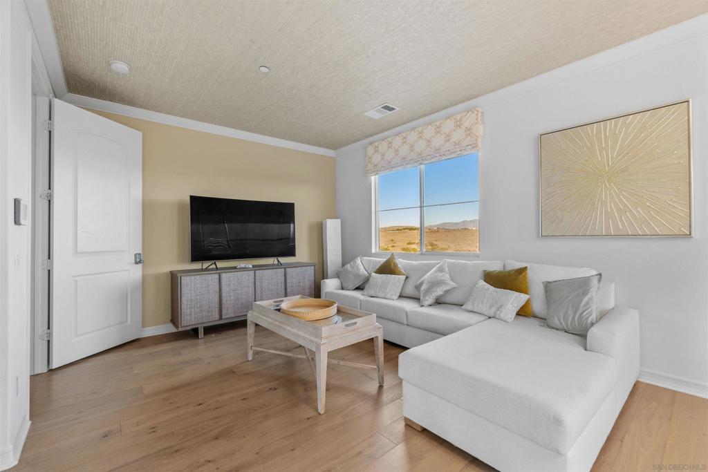 1841 Paterna Dr Property Photo 29