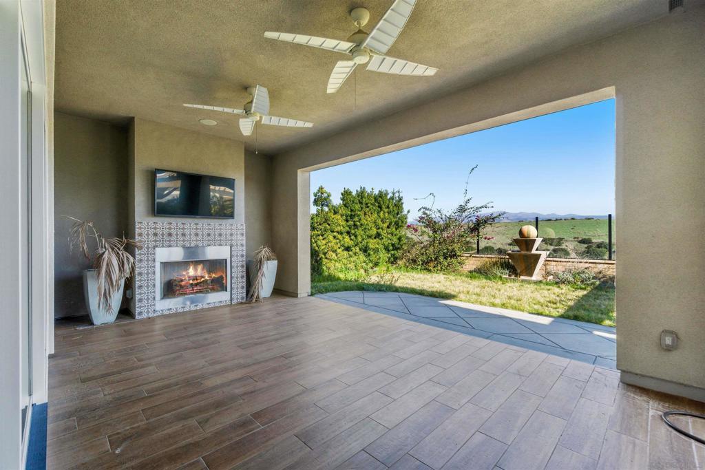 1841 Paterna Dr Property Photo 39