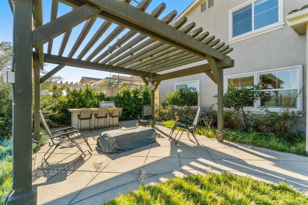 1841 Paterna Dr Property Photo 41