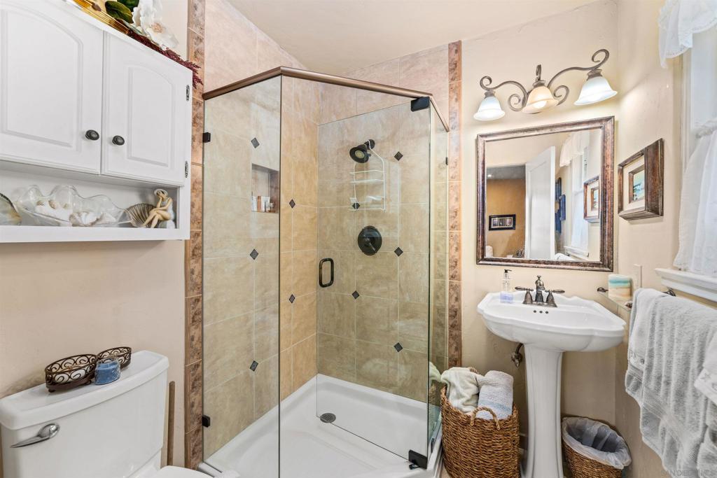 625 4th Street Property Photo 17