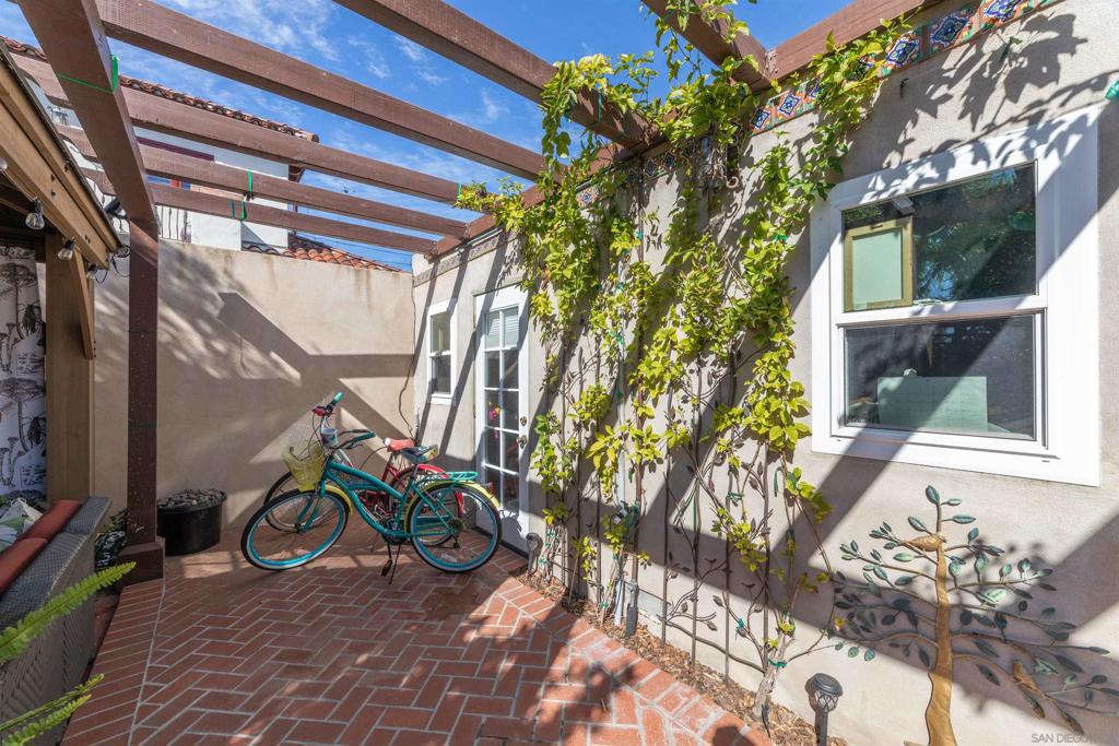 625 4th Street Property Photo 32