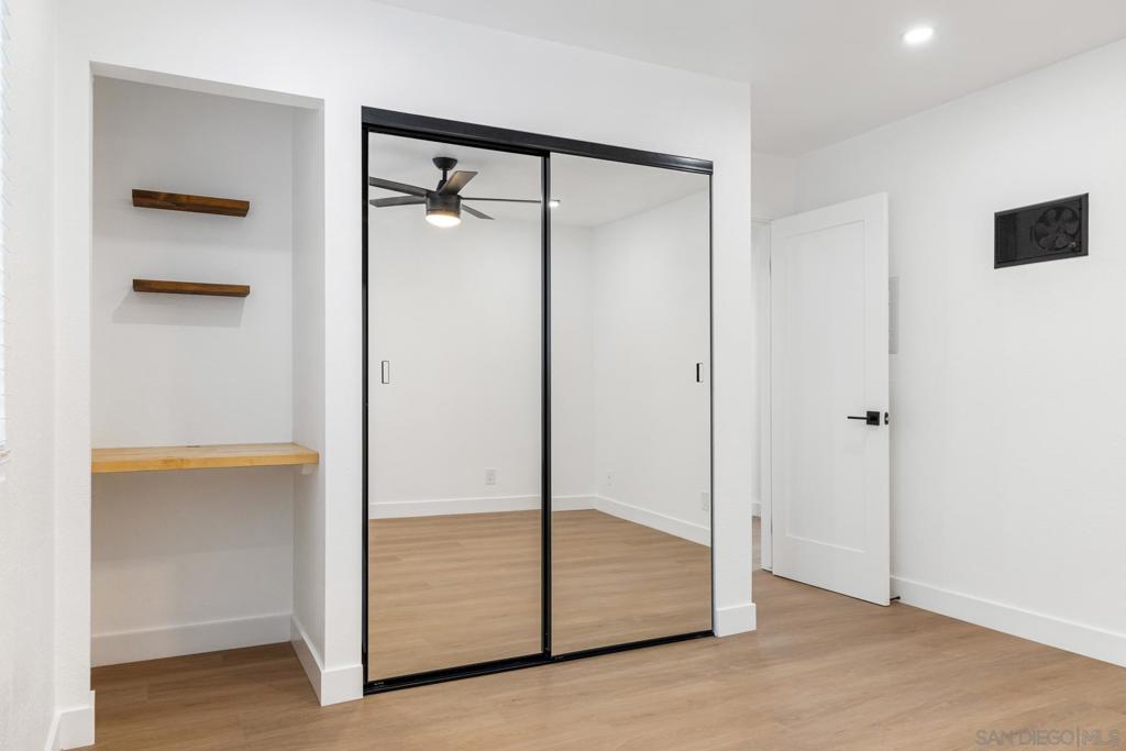4162 Arizona Street Property Photo 18