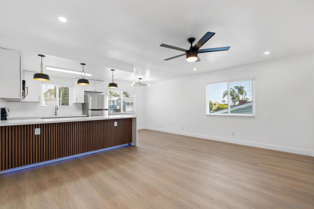 4162 Arizona Street Property Photo 22