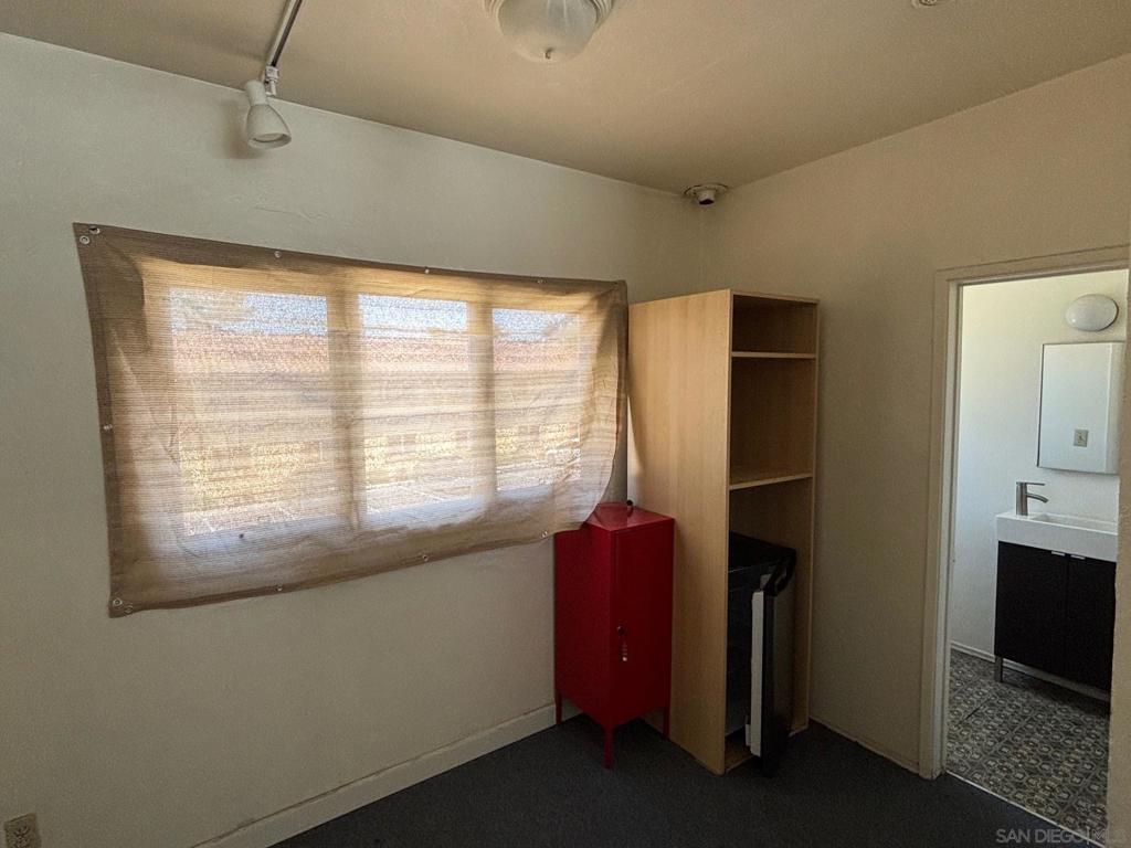 1212 28th St Property Photo 5