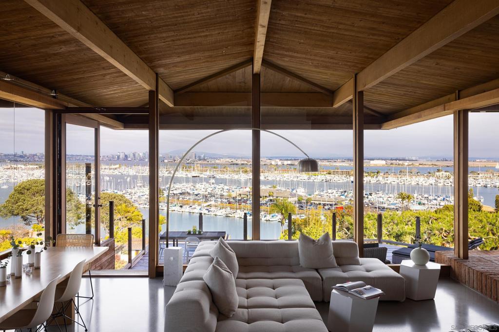 3016 Rogers Street Property Photo