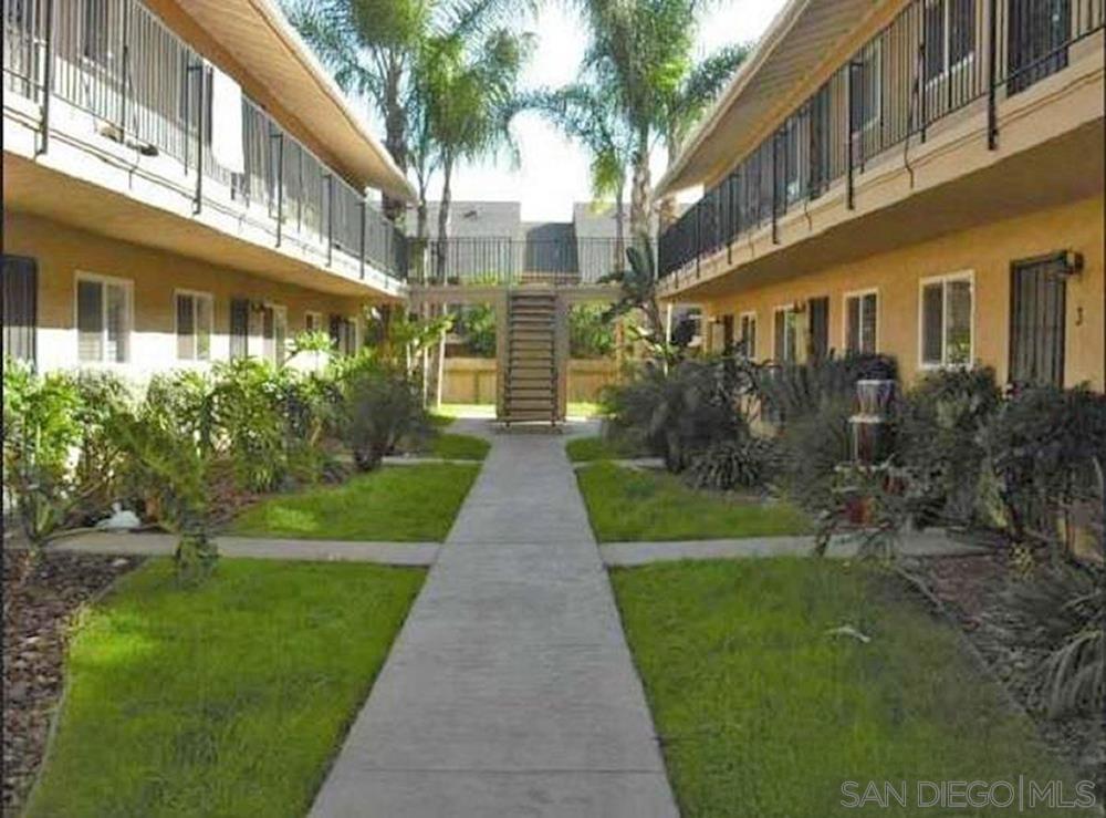 12805 Mapleview St 16 Property Photo 1