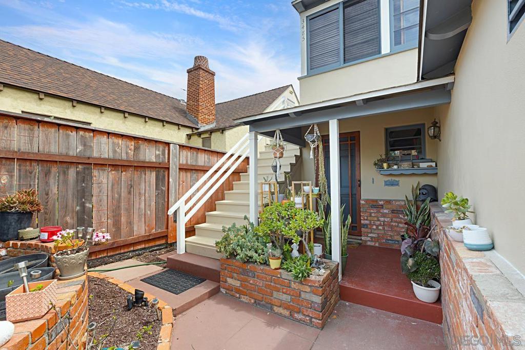 3483 3485 Olive Street Property Photo 1