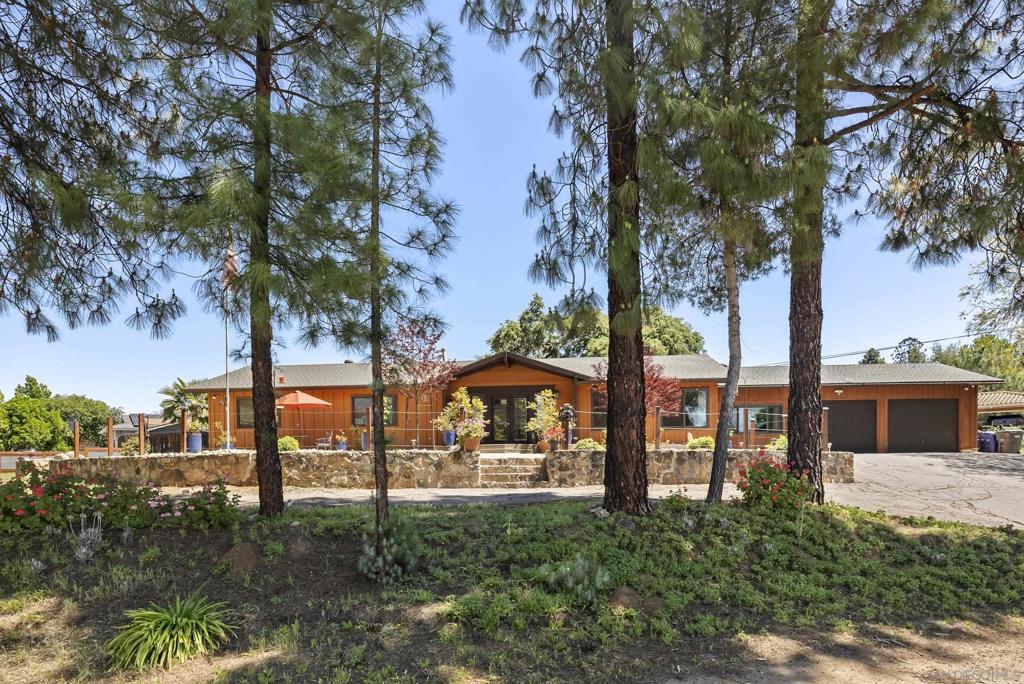 2824 Scenic View Rd Property Photo