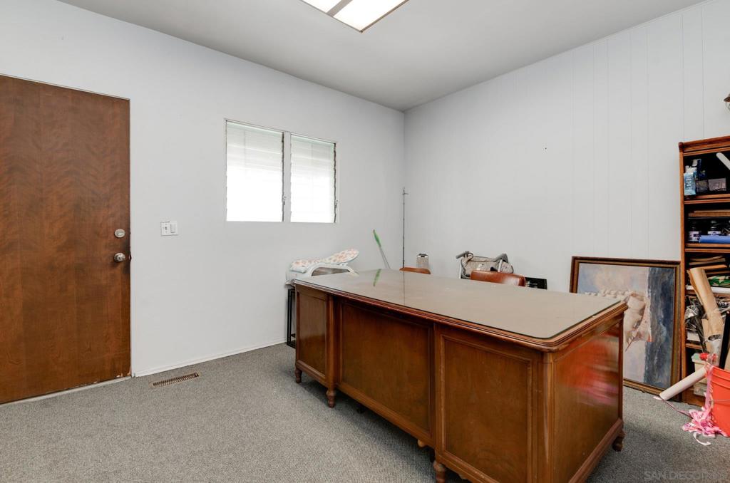 304 Kalmia St Property Photo 14