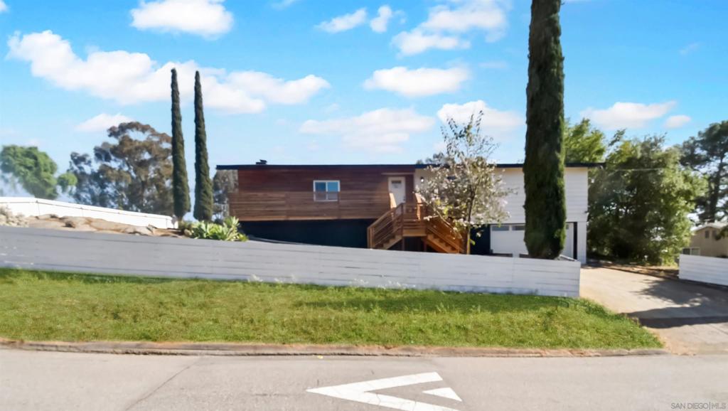 2351 Eltinge Drive Property Photo