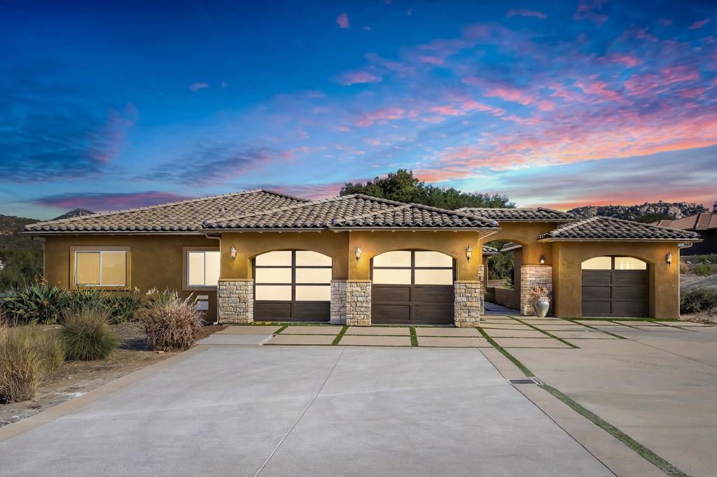 12087 Via Trevi Property Photo 1
