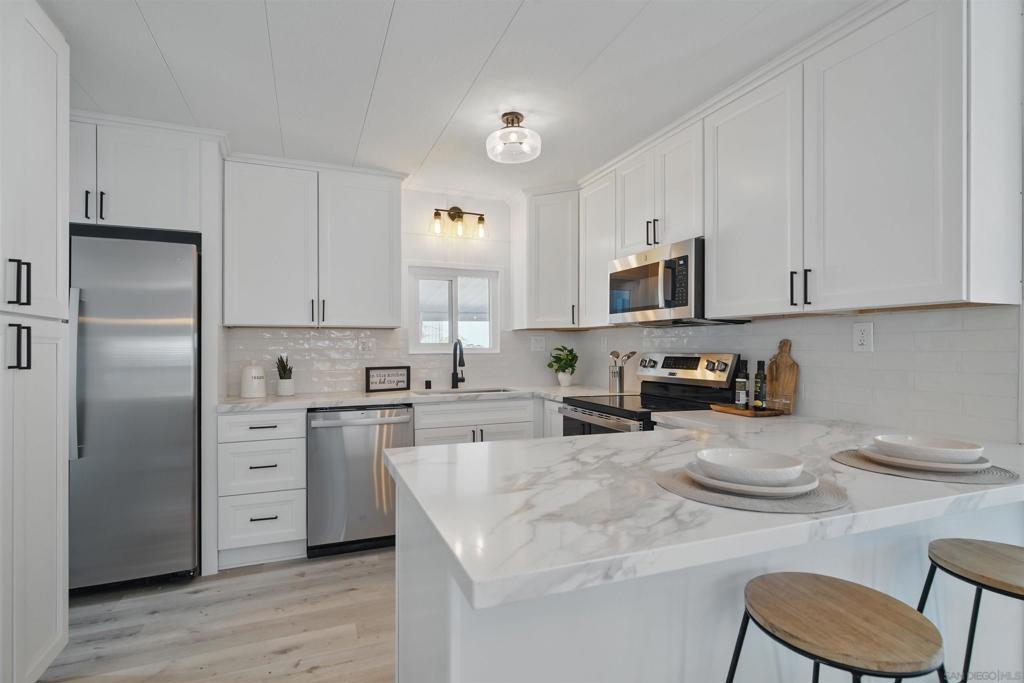 8975 Lawrence Welk Dr SPC 39 Property Photo 1