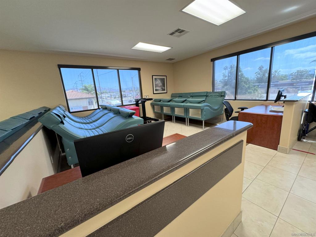 1068 Broadway Property Photo 14