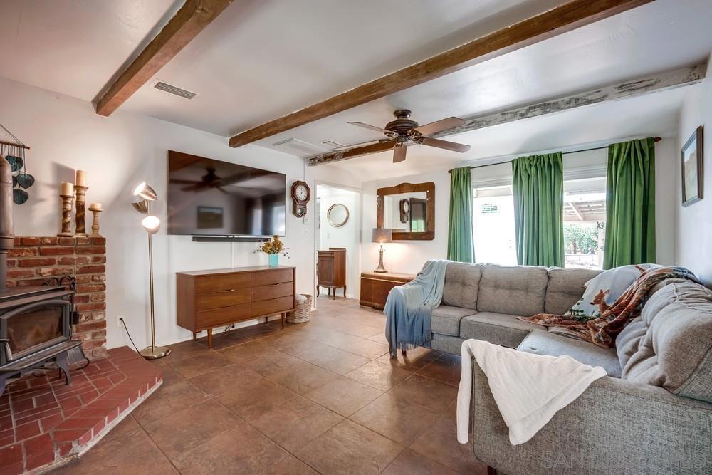 12321 Fremont St Property Photo 3