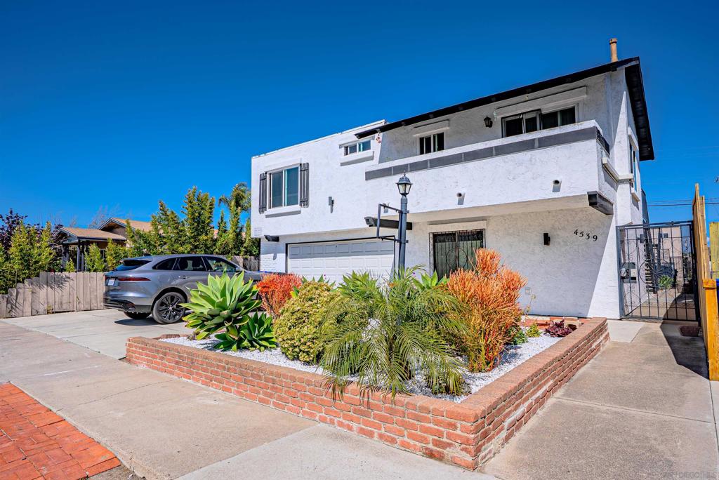 4539 36th Street Property Photo 1