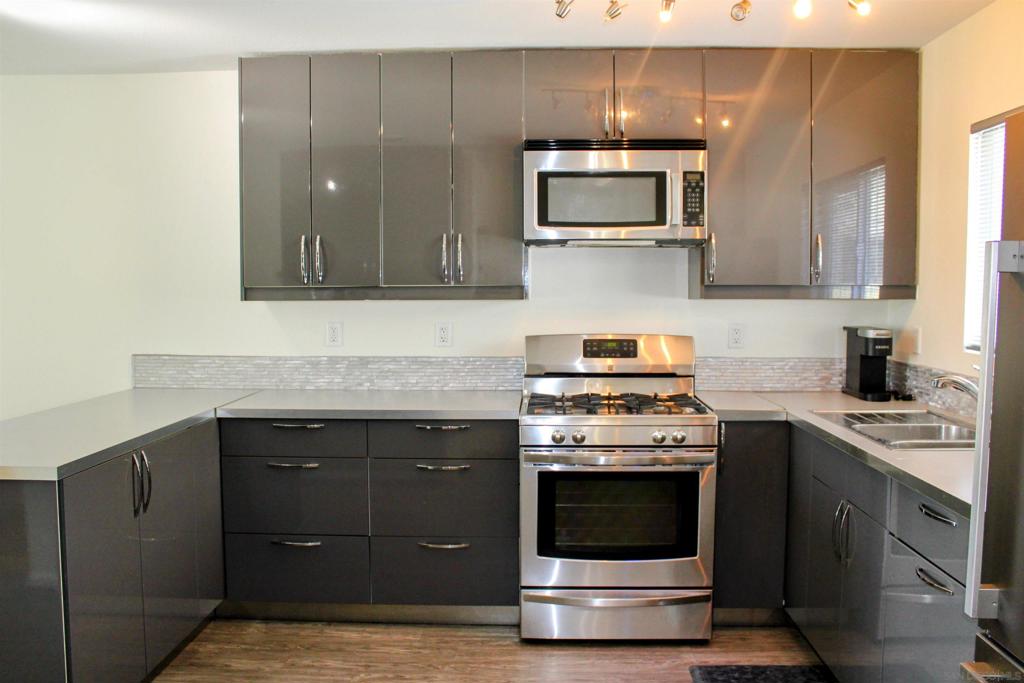 173 Palm Ave Property Photo 1